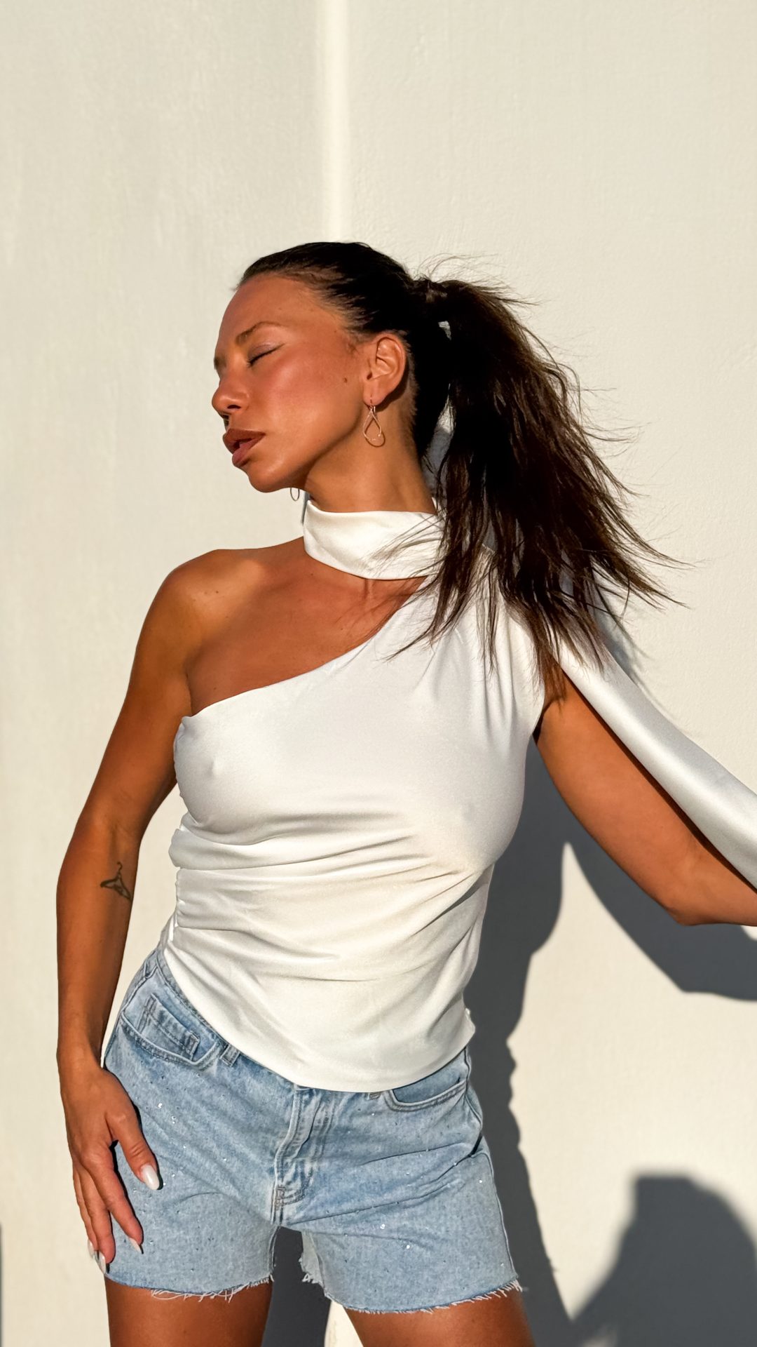 9FEC8AB0-A90E-4333-8096-E8B254A773A8 Lois Top - Image 1