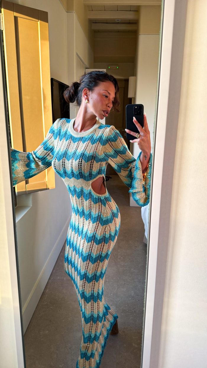Naisha Knit - Image 1