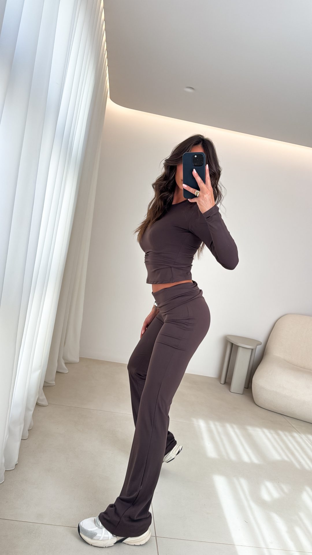 B859D887-9C32-4A95-81B8-1B8BB6737EEF Delphia Pants - Image 4