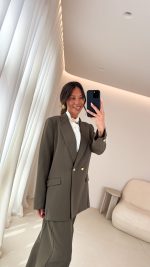 Laken Blazer - Image 5