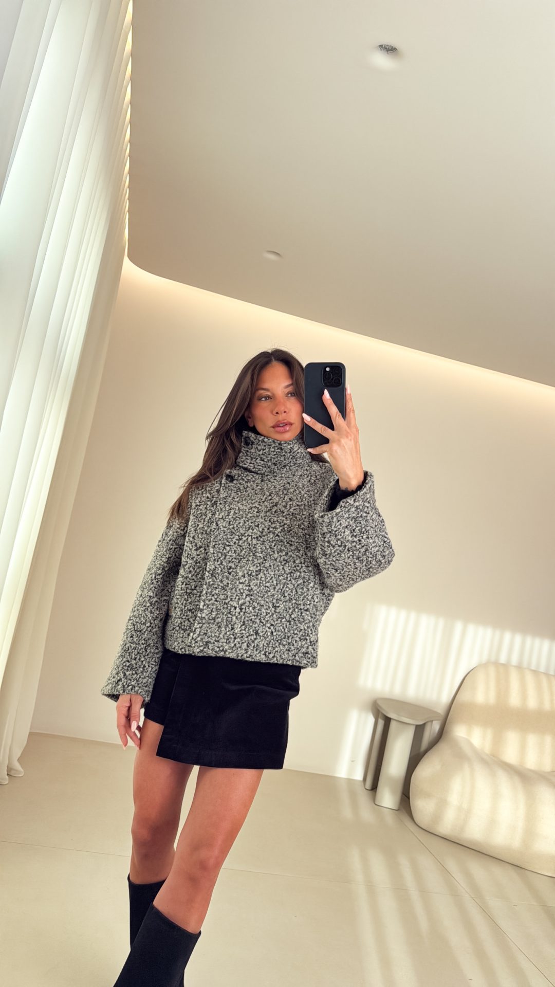 28264719-09BF-48D8-977F-47A2C0BAFD1C Lina Jacket - Image 2