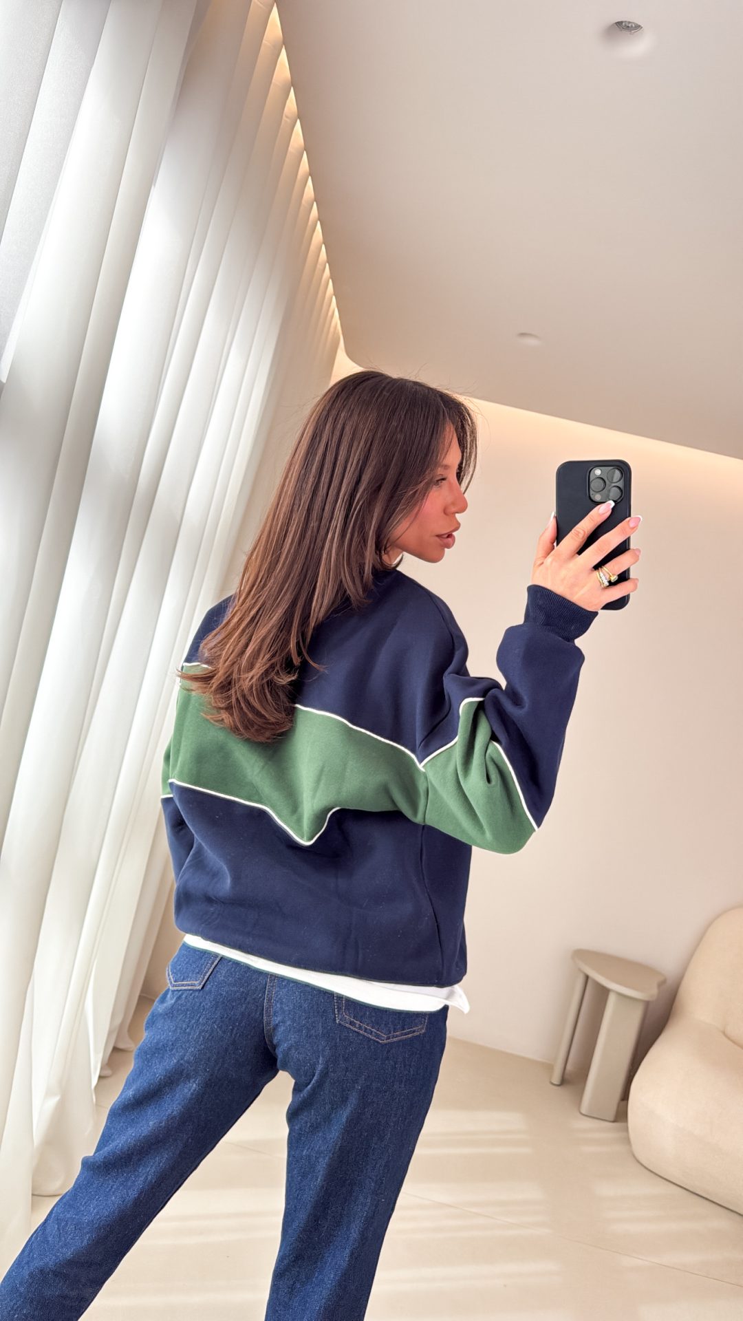 840389EE-C029-4DCC-B9AD-BBDE387899F6 Robin Sweatshirt - Image 4