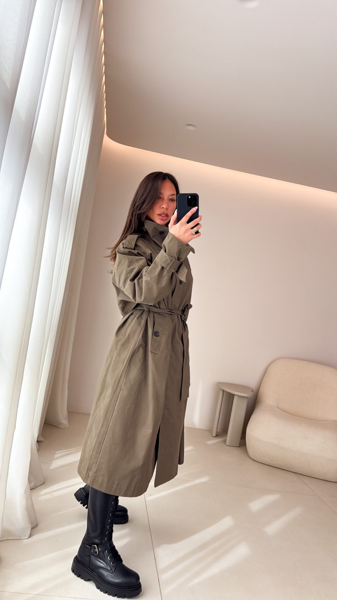 A8671252-53E0-4A7A-81D7-CB7197DCB39A Beth Trench Coat - Image 5