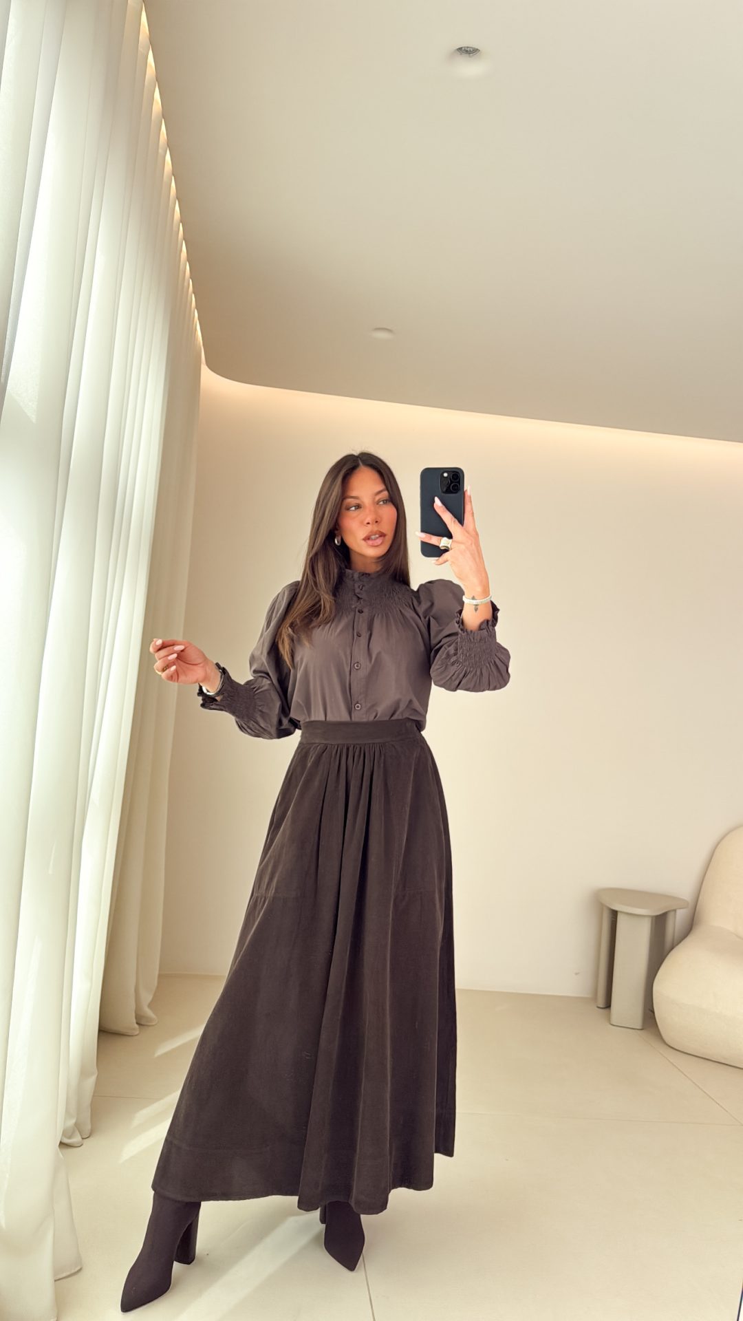 F6C37991-E411-42AA-B22D-219D54C5E7A1 Jade Skirt - Image 2