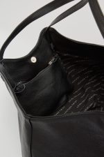 BLUSH ΔEΡΜΑΤΙΝΗ SHOPPER ΤΣΑΝΤΑ ΜΑΥΡΗ - Image 3